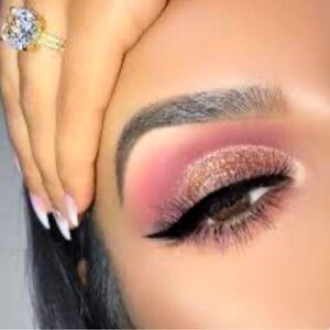 New 9pc soft eyeshadow palette